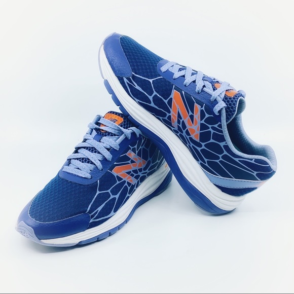 New Balance 1745 (Wide) - Picture 2 of 8